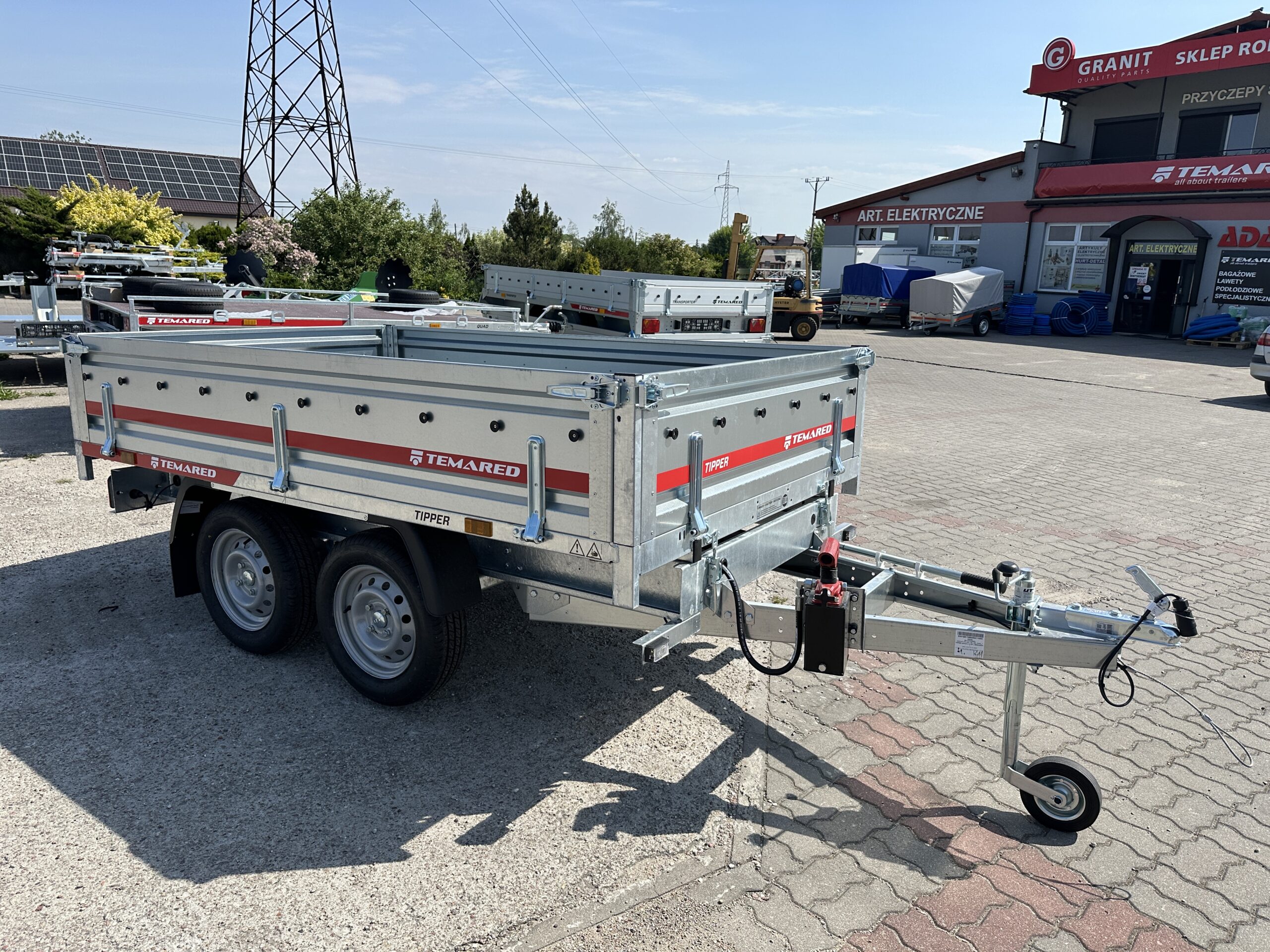 Remorque benne basculante à deux essieux Tipper 2515 : 750 kg – Image 2