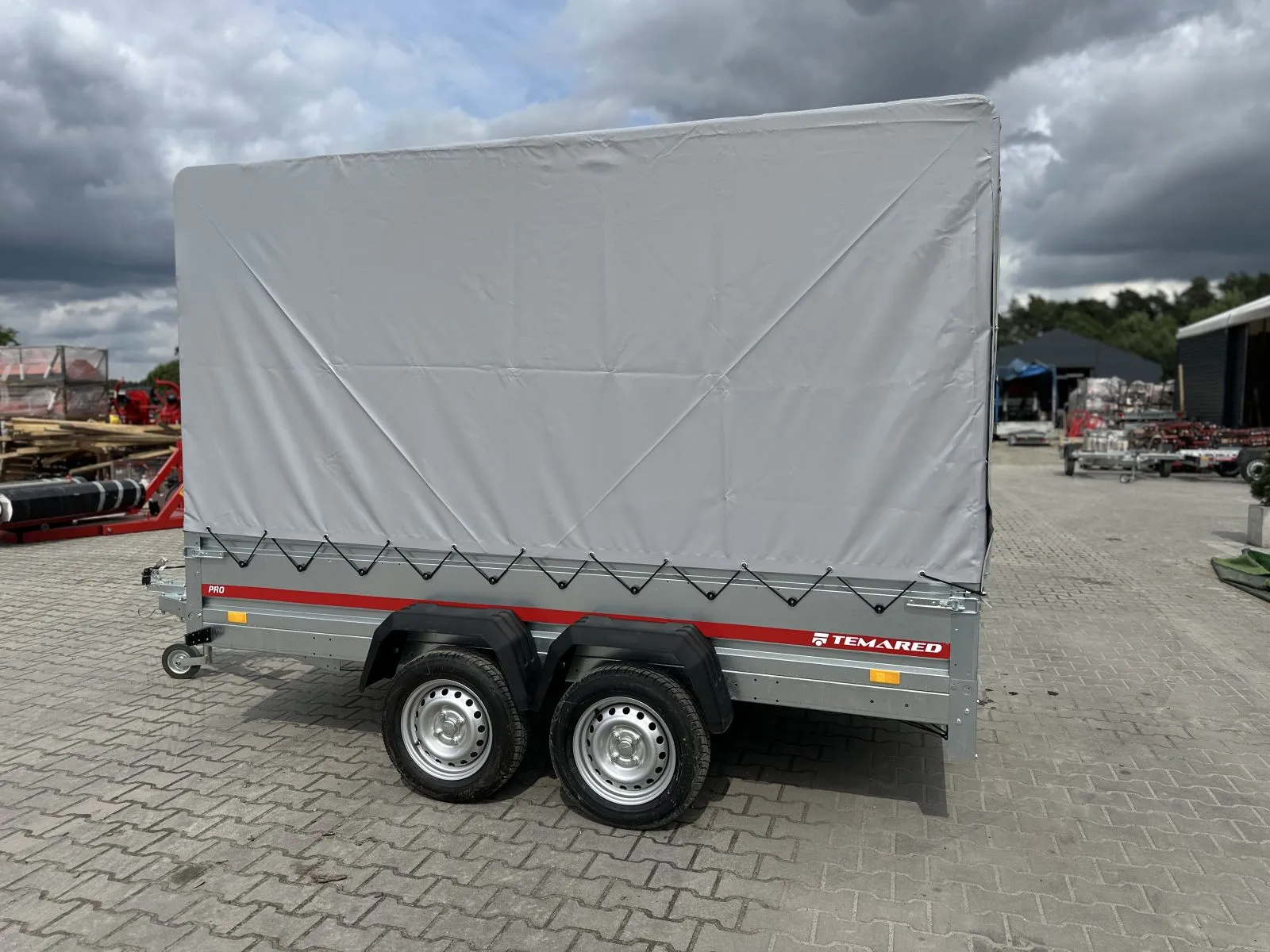 Remorque voiture 300×150 deux essieux avec bâche – Image 6